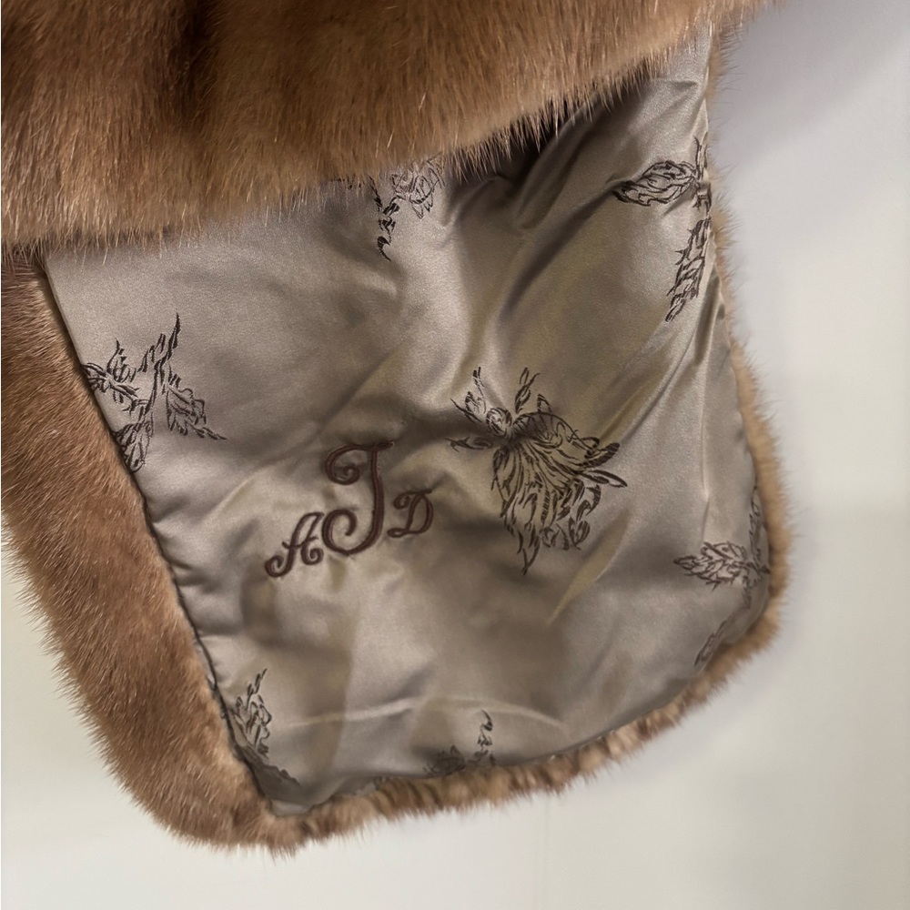 Vintage Blonde Mink Stole - Picture 4 of 4